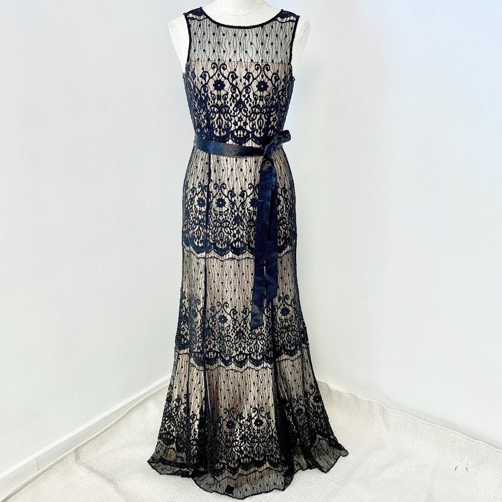 Tahari Size 2 Lace Maxi Formal Dress Prom Gown Black